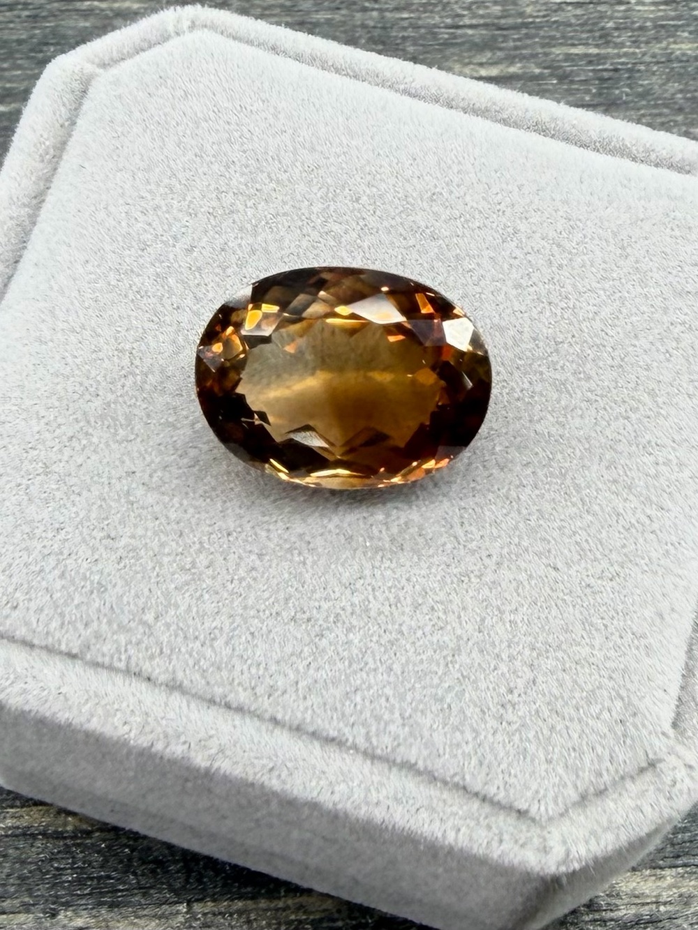 17.17CT Natural Imperial Topaz Faceted Oval cut Gemstone IF Clarity 17.5x13x9mm - Picture 2 of 14